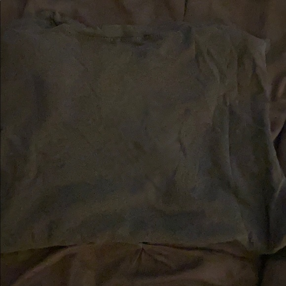 Grey Brandy Melville Short Sleeve - Picture 3 of 3
